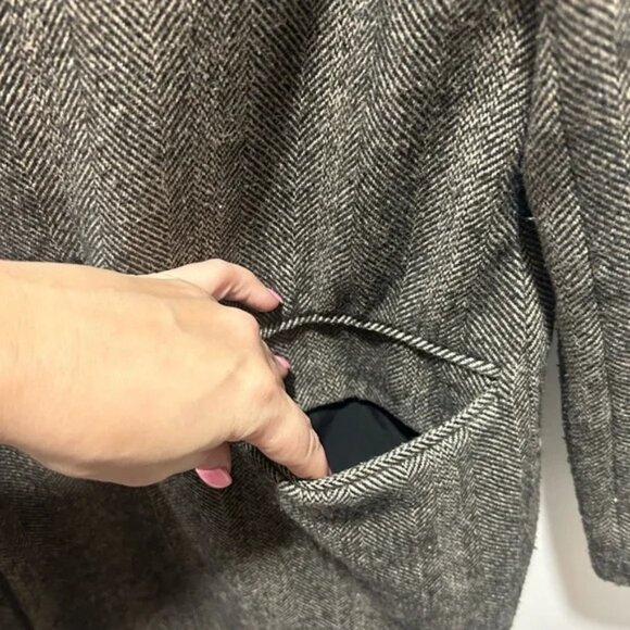 PULL & BEAR size M oversized long sleeve coat, with pockets, liner - Picture 7 of 9